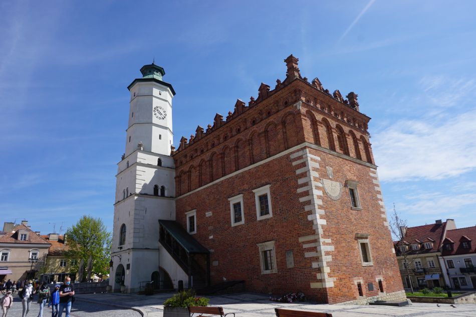 Ratusz zalicza się do zabytków w Sandomierzu